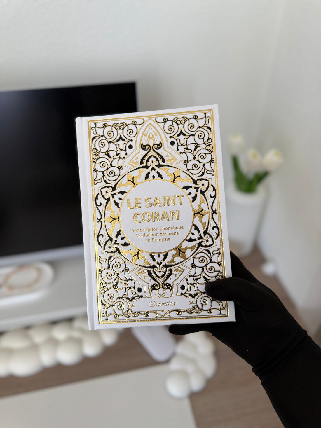 The Holy Quran Arabic/French and phonetic transcription - Golden white with black arabesques bordered in gold
