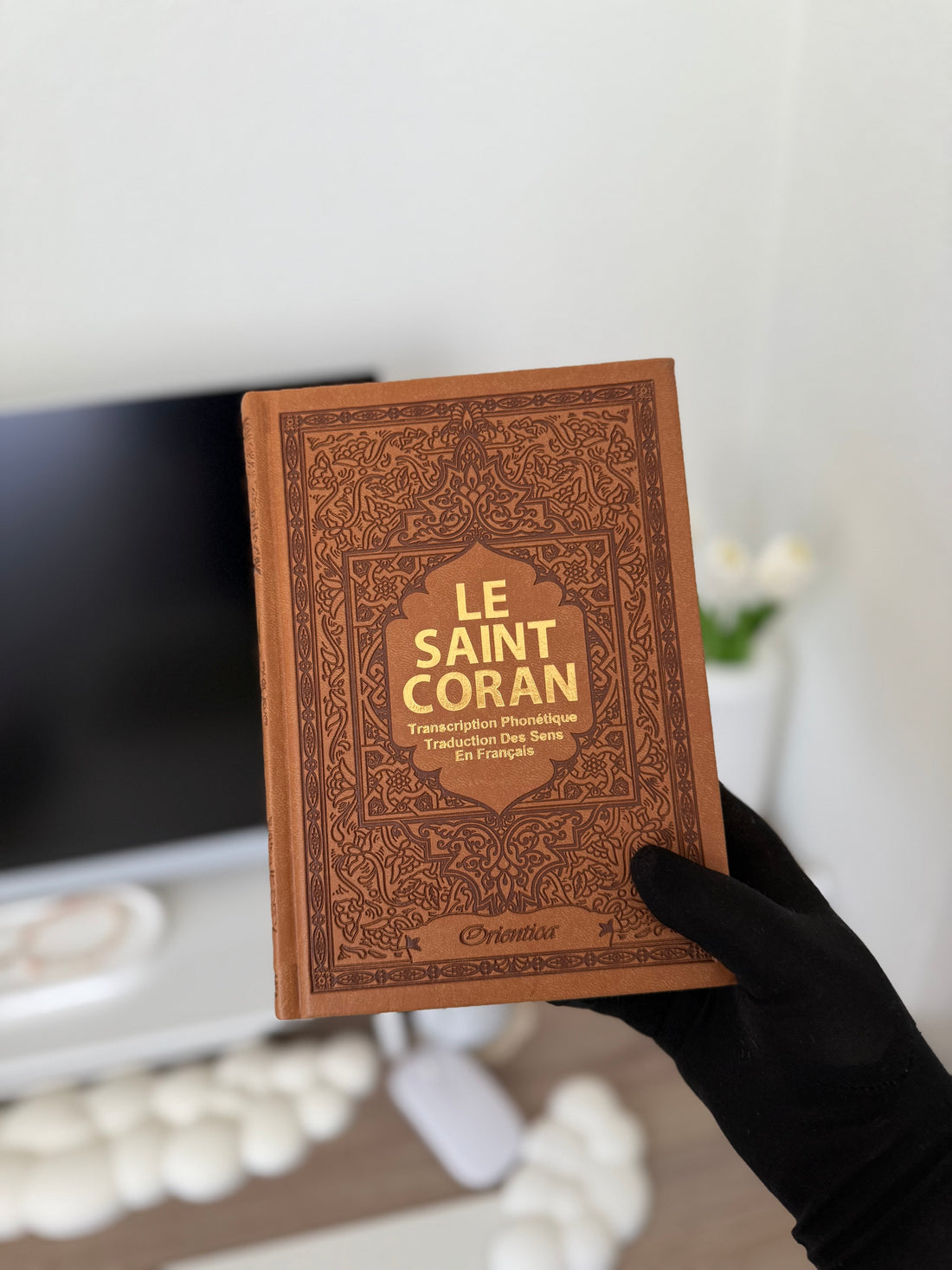 The Holy Quran - Phonetic Transcription (from Arabic) and Translation of the Meanings into French and Arabic - Deluxe Edition (Golden Brown Leather Cover)