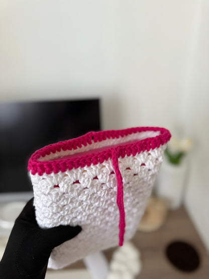 White crochet mushaf protector
