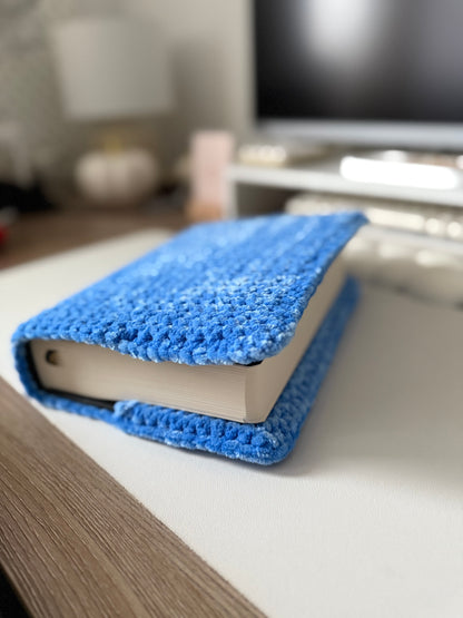 Couverture crochet bleu